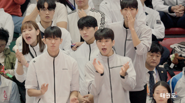 5bf733b9a76eff23ee9682a31dbc01ea_1766677